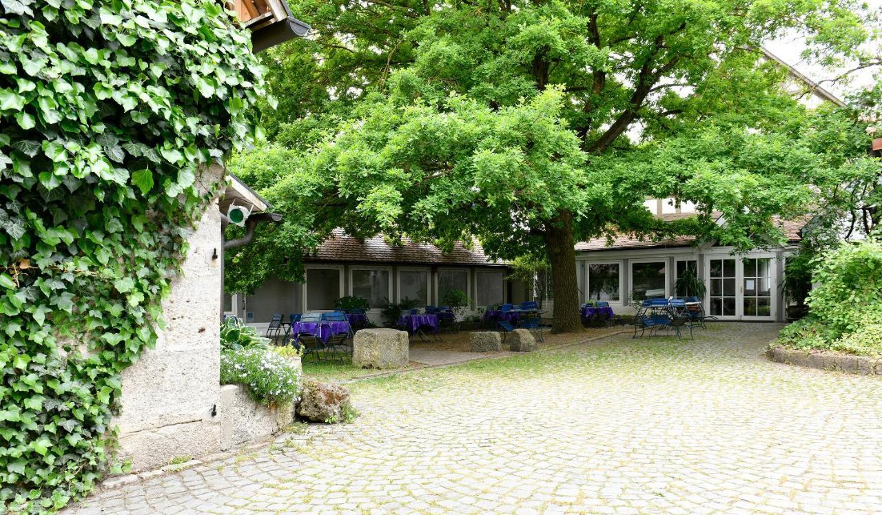 Landhotel Schwarzes Ross Steinsfeld Exterior foto